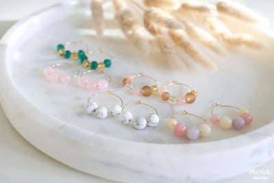 Evia-helmikorvakorut