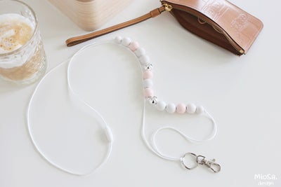 Sharonna-avainnauha olan yli