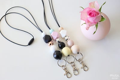 Novelia-avainkaulanauha