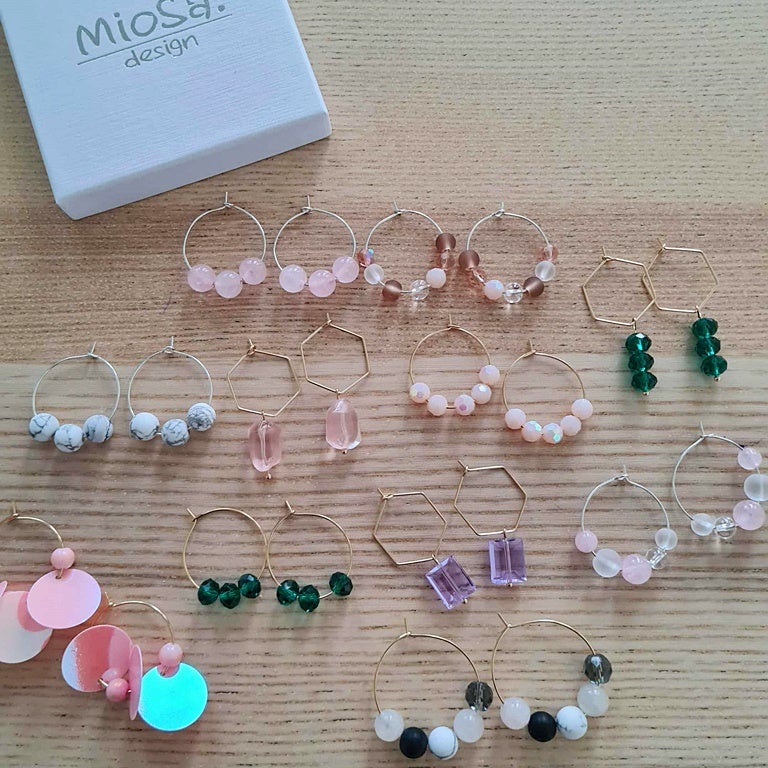 Yksitt&auml;iset korvakorut edullisesti